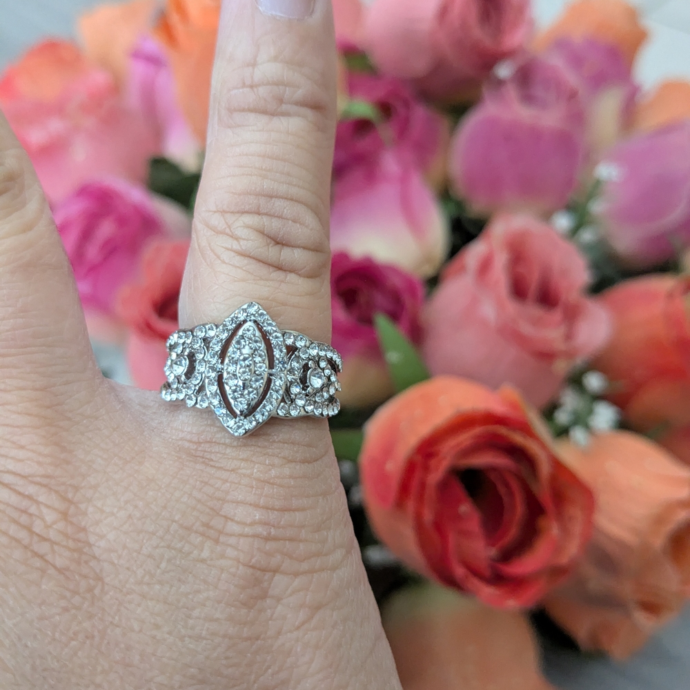 Vintage Boho Copper Engagement Ring With Synthetic Zirconia Inlay Elegant